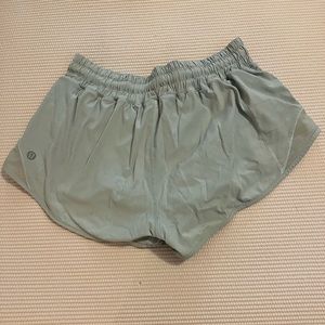 Lululemon hotty hot shorts